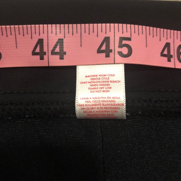 Black Tropical Escape Swim Boyshort, Size 18 - Picture 12 of 12